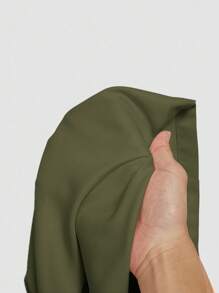 SHEIN MOD Macaquinho Casual Solto Feminino com Design Plissado Verde Oliva - Verde Militar - Visão 5