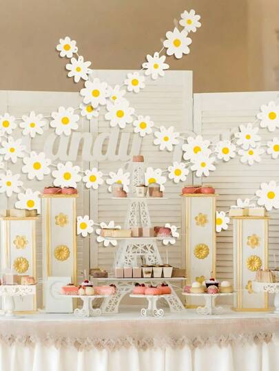 1/2/4 sets - Décorations de bannière bohème vibrante de marguerites - Rehausseur de fête festif avec découpes de papier de marguerite blanche, banderole suspendue de fleurs de printemps, découpes de papier de marguerite, style frais de bannière de guirlande de fleurs de marguerite blanche, kit de guirlande de marguerite, découpes de papier de marguerite tournoyante, décorations de fête de marguerite - Parfait pour les baby showers, anniversaires, fêtes et événements à l'intérieur et à l'extérieur, retour à l'école, Saint-Valentin, fournitures d'anniversaire, vacances, décoration de fête de mariage