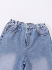Denimly 少女两件套夏季套装。推荐法式复古、田园风、甜美纯正的韩系时尚单品！方领上衣，白色蕾丝蝴蝶结腰部设计，百搭百搭。弹力袖口遮盖手臂，亚麻面料。搭配蓝色牛仔阔腿裤，甜美百搭，适合街头、校园日常穿着、海滩度假、写真拍摄、朋友聚会，轻松打造优雅清纯的女性气质。 - 白色 - 查看 6