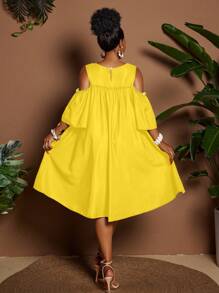 Maweii 大码休闲圆领露肩卡通花朵印花迷你连衣裙，适合夏季和假日 - 黃色 - 查看 2