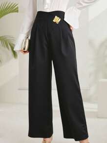 Modelyn Women's Solid Color Metal Buckle Decor Loose Pleated Casual Trousers,Women's Fashion Casual Summer Birthday Women's Clothing Prom Dress Wedding Guest Dress Curve Summer Skirt Concert Clothing Wedding Clothing, Soft Fabric Women's Trousers, Black V-Shaped Waistband Metal Accessories Decoration Matching Fashion And Elegance, Back Zipper Design, Waist Straight Women's Trousers