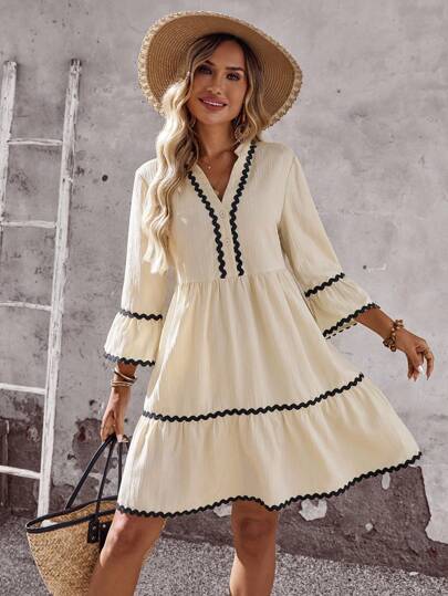 Women's Spring/Autumn Notched Neck Contrast Wave Tape Trim Ruffle Hem Loose  Short Dress Going Out