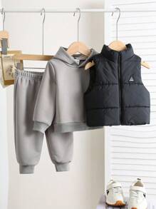 SHEIN 3pcs Baby Boy/Girl Autumn Winter Set,Soft Warm Fleece Hoodie Sweatshirt,Solid Color Casual Pants,Sleeveless Vest With Patch,Black,Modest,Club Style - Multicolor - View 3