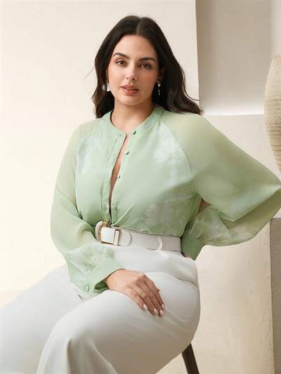 Elegant Chic Semi-Sheer Splice Delicate Floral Print Pale Green Women Long Sleeve Blouse
