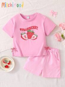 Bộ quần áo bé gái tay ngắn họa tiết dâu tây, nơ trang trí, thoải mái, ngọt ngào, thời trang, thích hợp mặc mùa hè. Bộ đồ trẻ em họa tiết dâu tây, quần áo trẻ em in hình dâu tây, quần short kẻ sọc hồng, quần áo mùa hè cho bé gái. - Hồng - Xem 1