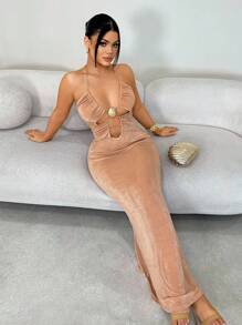 SHEIN SXY 女式修身吊带链条镂空性感加长连衣裙 - 杏色 - 查看 3