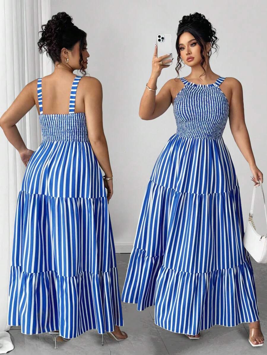Elenzga Gaun Gingham Bergaris Vertikal Biru dan Putih dengan Ikat Pinggang - Blue and White - View 1