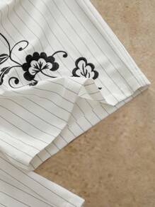 Manfinity BRENVOR Striped Elastic Waist Pockets Floral Embroidery Summer Men Pants - White - View 5