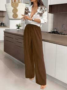 SHEIN LUNE 2件套女士办公室优雅花卉印花衬衫和裤子套装 - 咖啡棕 - 查看 4