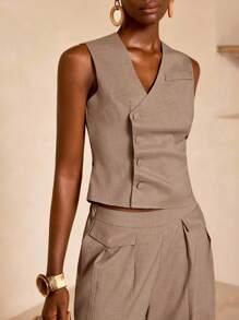 Zivah Conjunto de traje casual de verano 2025 para festivales de música y graduación: Top sin mangas de tela de lino texturizada con diseño de botones y pantalones rectos en caqui, adecuado para ocio, playa, uso diario / Conjunto de pantalones de lino / Conjunto de pantalones de verano / Conjunto de ropa de verano para mujer / Conjunto de pantalones de pierna ancha