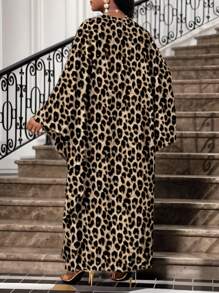 SHEIN Lady 大码时尚豹纹蝙蝠袖连衣裙，适合派对穿着 - 彩色 - 查看 2