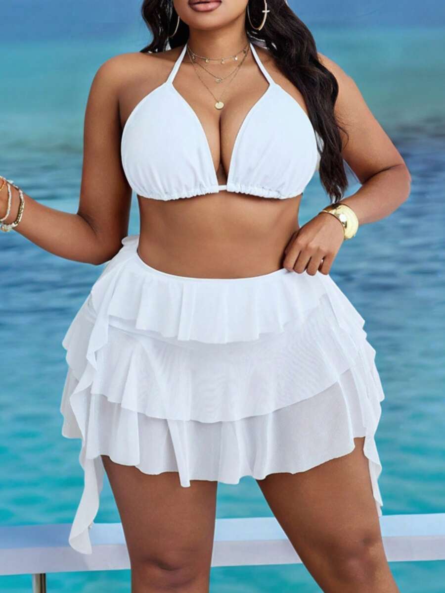 Slaydiva Traje de baño de 2 piezas talla grande para mujer, con parte superior tipo halter de unicolor y shorts con volantes multicapa, ideal para vacaciones en la playa - Blanco - Ver 1