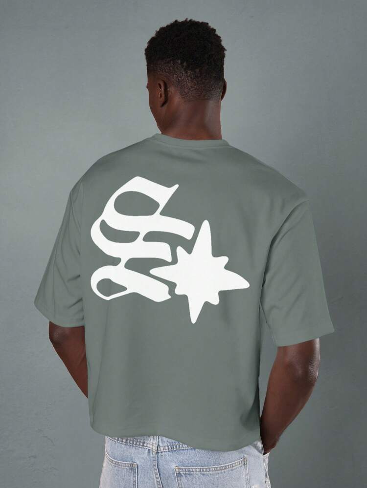 Camiseta casual streetwear oversized com caimento relaxado e essencial