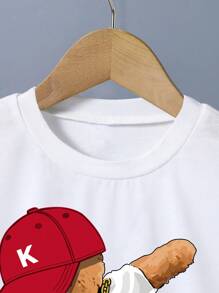 GraphicGems 2 件套幼儿男童酷熊图案圆领短袖白色 T 恤和红色短裤休闲装