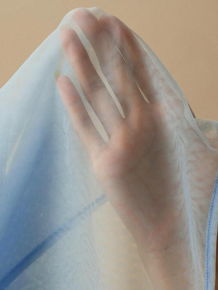 Blusa Elegante de Malha Transparente com Flor 3D para Mulheres