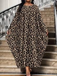 SHEIN Lady 大码时尚豹纹蝙蝠袖连衣裙，适合派对穿着 - 彩色 - 查看 3