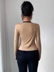 Elenzga Bộ 2 áo dài tay hở trước thanh lịch phối màu cho nữ và áo hai dây - Nhiều màu - Xem 2