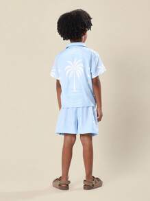 SUMWON Palm-Baum-Muster Sommer Jungen Urlaubs-Zweiteiler aus Hemd und Shorts als Freizeitkleidung für Strandurlaub, Resort und Feiertag