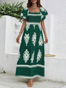 SHEIN Clasi 女士时尚黑白印花荷叶边袖方领连衣裙（随机印花）长款女装 - 墨綠色 - 查看 3