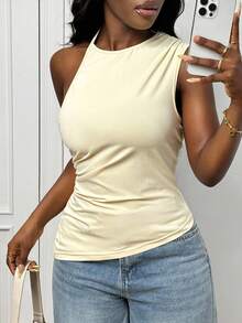 Slaydiva 2025 Sommer Neu Sexy creme gelber asymmetrischer rückenfrei ärmellos Crop Top für Frauen, geeignet für Ostern, Musikfestivals, Alltag, Party, Weihnachten, Valentinstag, Dates, Strand, Kreuzfahrt, Karneval - Gelb - Übersicht 1