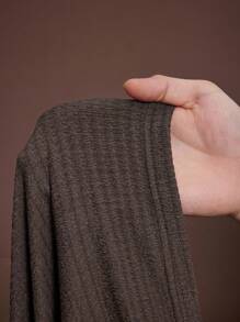 SHEIN CURVE+ 2025 Spring/Summer New Casual Resort Elegant Island Vacation Party Solid Brown Crinkle Fabric Crop Top With Structured Fit & Pointed Hem, Elastic Waist Wide Leg Pants 2-Piece Set, Plus Size/2026 /New Year - Coffee Brown - View 10