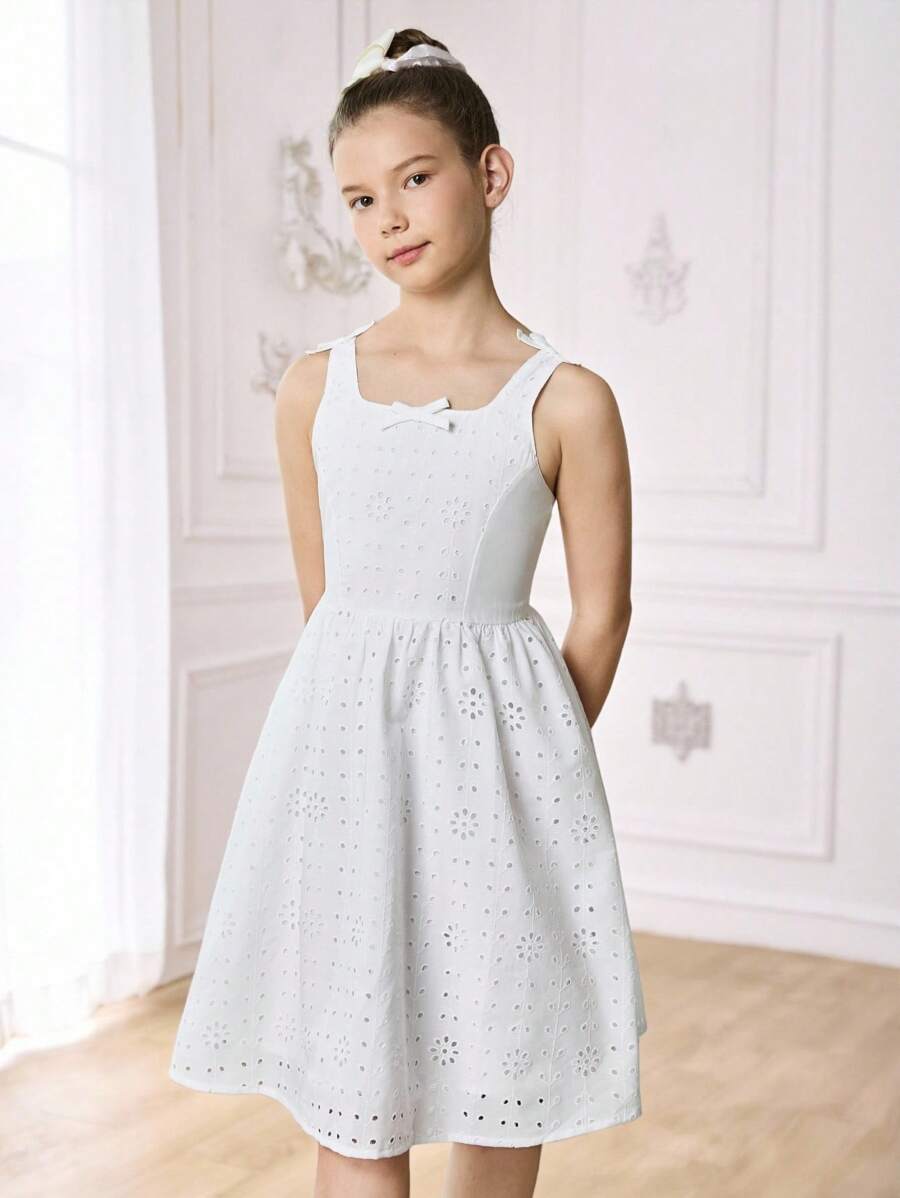 SHEIN Váy ba lê vải tuyn trắng cho bé gái tuổi teen, váy nhiều lớp thêu rỗng dệt, váy thắt eo có dây kéo phía sau, phong cách sinh viên thành thị thanh lịch và thoải mái, giản dị ngoài trời - trắng - Xem 1