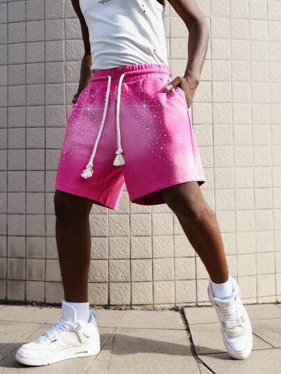 Street Life Herren verwaschen Distressed Shorts mit Strass Verzierungen in Loose Passform