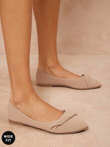 SHUZIA Women's Wide-Fit Comfortable Pointy Toe Twist Strap Casual Flats - Beige - View 5