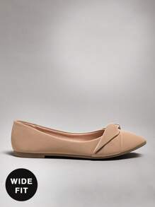 SHUZIA Women's Wide-Fit Comfortable Pointy Toe Twist Strap Casual Flats - Beige - View 6