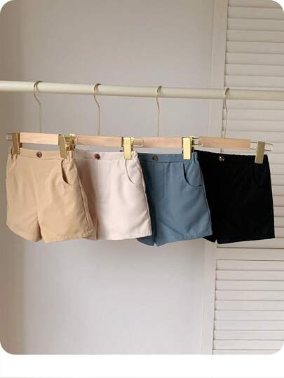 4 件装男婴休闲学院风纯色纽扣口袋设计短裤，宽松舒适，适合春夏季多种场合穿着 - 韩式和日式