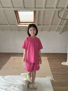 Conjunto deportivo de niña de estilo moderno en color rosa con bordado de letras, de tejido de punto suelto lavado, uso casual diario, minimalista y elegante