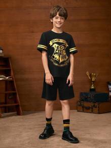 HARRY POTTER X SHEIN Tween Boy Four Houses 金色图案黑色休闲运动百搭短袖 T 恤和宽松短裤套装 - 黑色 - 查看 4
