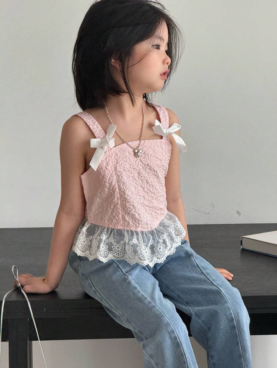 Girls Lace Patchwork Butterfly Decor Camisole Top & Light Wash Bell-Bottom Jeans Pants, Simple Fashion Versatile Set For Everyday Wear
