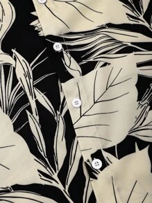 Manfinity KASUA Men's Botanical Print Shirt & Shorts Beach Outfit Men 2 Piece Set Tropical Men Beach Outfit Set Men Hawaii Outfit