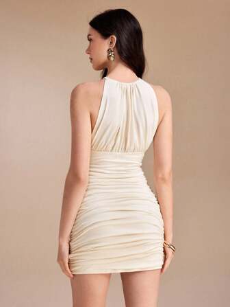 Spring Affair 白無地ホルターネック ミニワンピース ノースリーブ ドレープ仕様