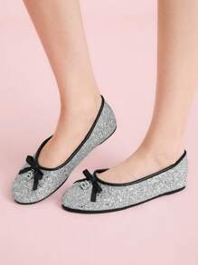 CUCCOO DOLLMOD Bailarinas de puntera redonda vintage francesas para mujer con lazo decorativo con brillo, color plateado, para primavera/verano