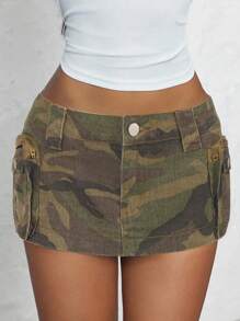 Jeanoix Váy mini denim cạp thấp in họa tiết camo có túi đinh tán dành cho nữ - Nhiều màu - Xem 1