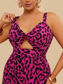 Travachic Jumpsuit Wanita Ukuran Plus Gaya Boho Santai Longgar Motif Leopard dengan Potongan Depan dan Tali Bahu, Gaya Bohemian untuk Musim Gugur/Dingin, untuk Musim Panas - Purple - View 3