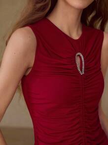 MOTF PREMIUM SOLID RHINESTONE CUTOUT FRONT RUCHED SLIM FIT TANK TOP - Red - View 7