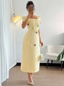 Chiquease Elegant Square Collar 3D Floral Knitted Dress - Yellow - View 3