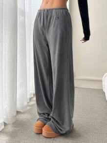 SHEIN PETITE CURVE Pantalones casuales rectos, sueltos y con cordón en la cintura con gráfico de letras para mujer de talla grande