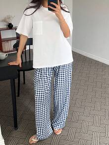 DAZY 简约圆领 T 恤上衣和格子裤两件套家居服套装睡衣 - 藍白色 - 查看 4