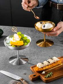 A Stainless Steel Dessert Cup With Large Capacity Ice Cream, Afternoon Tea, Coffee Bar Cocktail Goblet