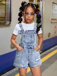 SHEIN 女童夏季海滩波西米亚风浅色水洗斜口袋牛仔连体裤（不含T恤）、女童夏季休闲演唱会狂欢装毕业装、日常穿着、女童牛仔连体裤、女童牛仔背带裤、儿童酸洗牛仔背带裤、女童做旧牛仔背带裤