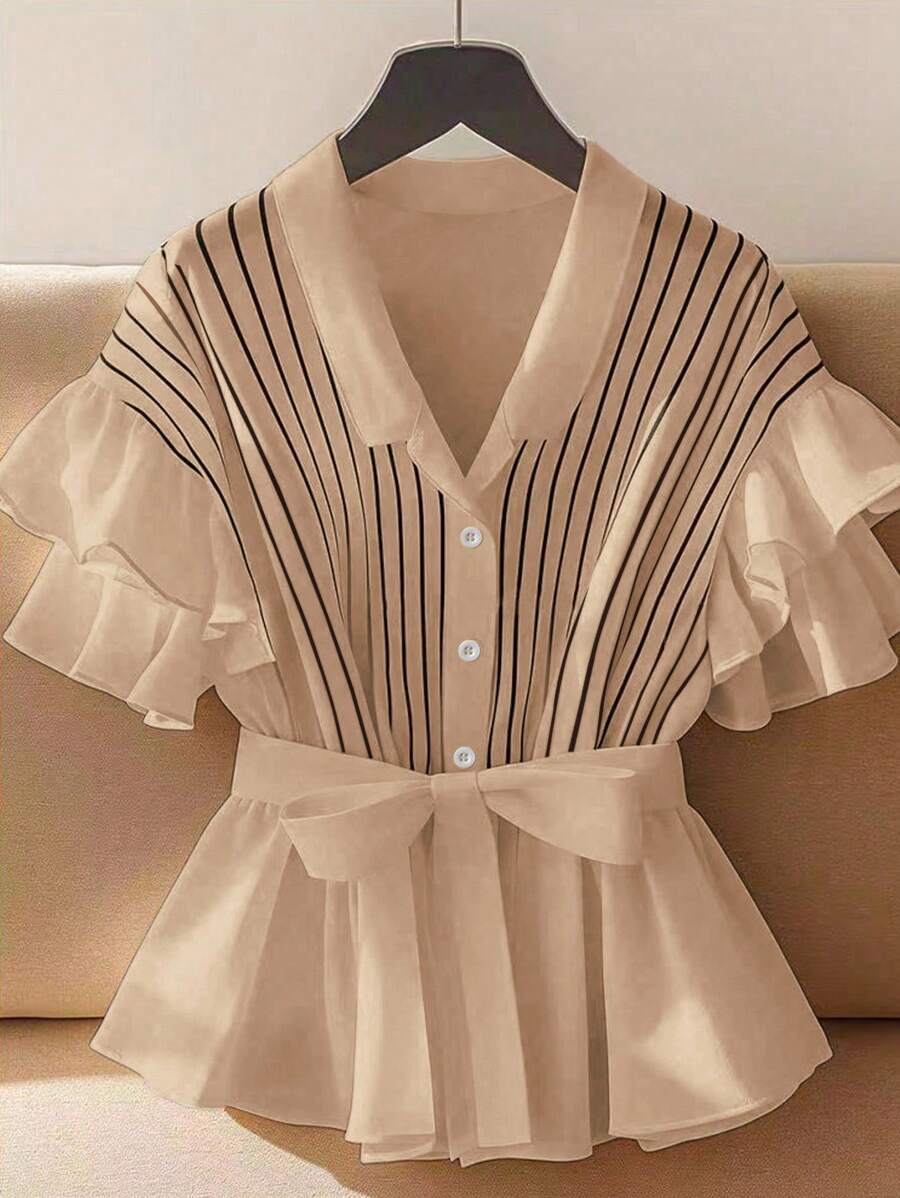 SHEIN Clasi 女式夏季时尚条纹拼布荷叶边衬衫 - 卡其色 - 查看 1