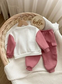 Conjunto de sudadera con estampado de dibujos animados y color block, y pantalones con bolsillo y cintura elástica para bebé niña, con forro térmico grueso para otoño/invierno - Multicolor - Ver 2