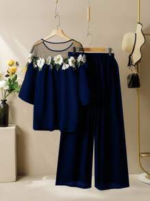Modelyn Simple Solid Color Floral Trim Round Neck 3/4 Sleeve Loose Blouse And Solid Color Elastic Waist Wide Leg Pants 2pcs Set, Plus Size, Spring/Summer - Blue - View 2
