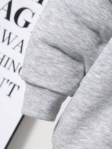 SHEIN Genkimix Kids 2pcs Young Boy Fashion Minimalist Long Sleeve Crew Neck Sweatshirt And Jogger Pants With Scarf Full Set, Suitable For Spring/Summer Daily, Sports, Outdoor, School, Party, Back To School Season Fall Winter - Light Grey - View 5