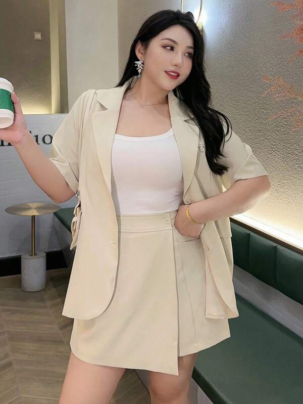 Dazy Plus Set de 2 piezas compuesto por una chaqueta corta de manga corta con bolsillos y solapa en color liso y una falda-pantalón con cintura elástica, para uso en negocios y ocio en verano