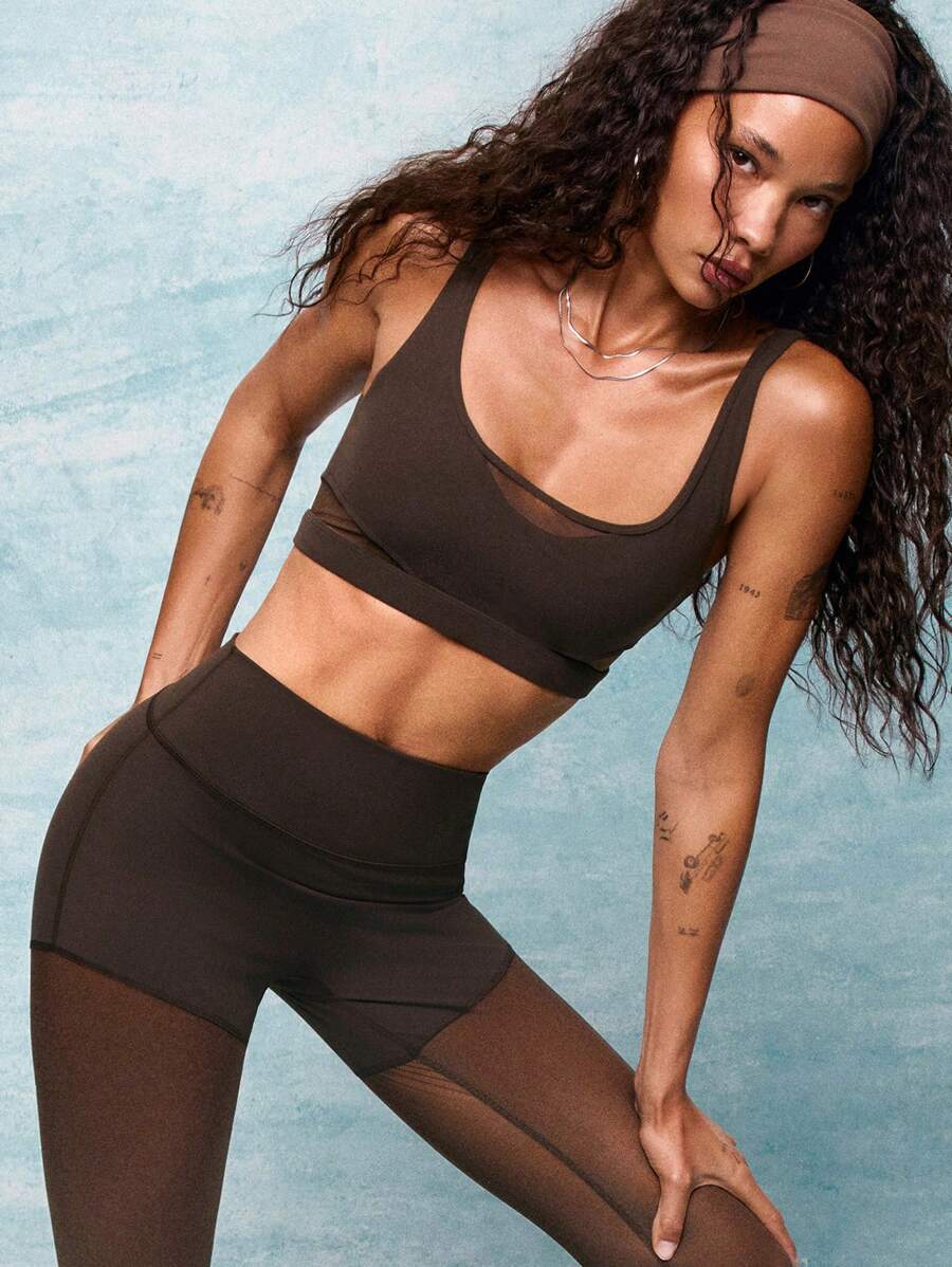 GLOWMODE FeatherFit™ Go Further Cổ tròn Cúp có thể tháo rời Áo ngực thể thao lưới tác động thấp Yoga Pilates Barre Studio Trang phục thường ngày - Màu nâu Sô-cô-la - Xem 1